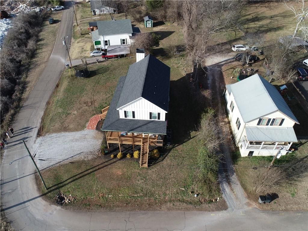 listing image 44