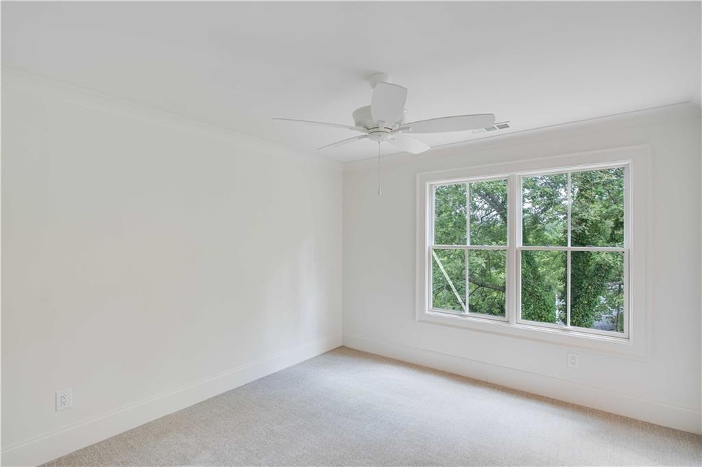 Longstreet Hills - Residential