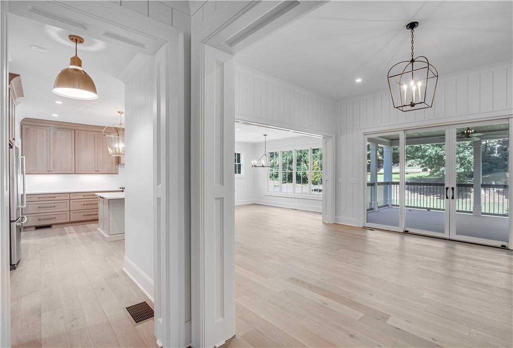Longstreet Hills - Residential