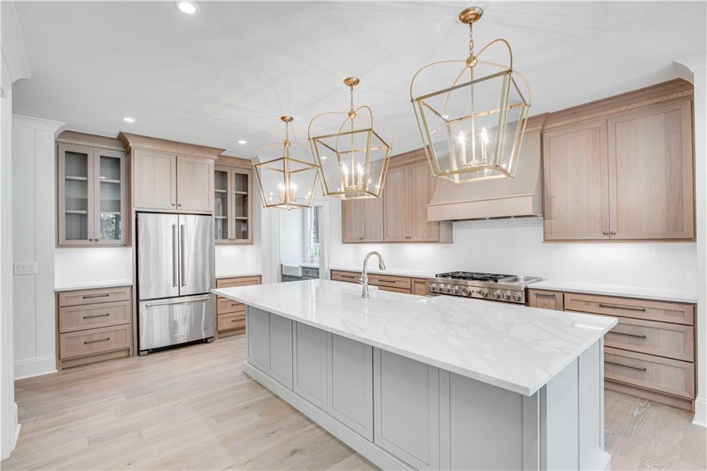 Longstreet Hills - Residential
