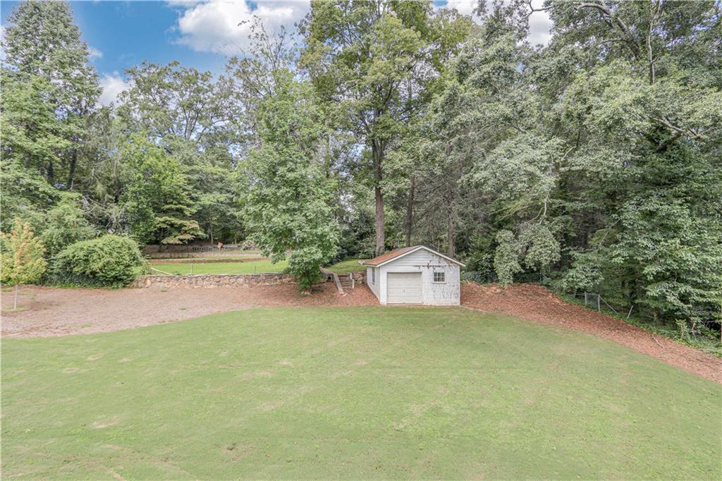 Longstreet Hills - Residential