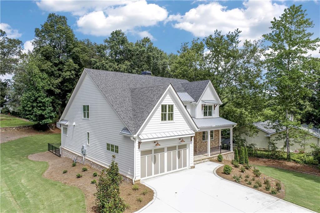 Longstreet Hills - Residential