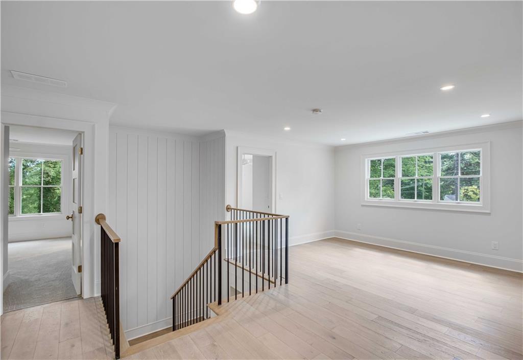 Longstreet Hills - Residential