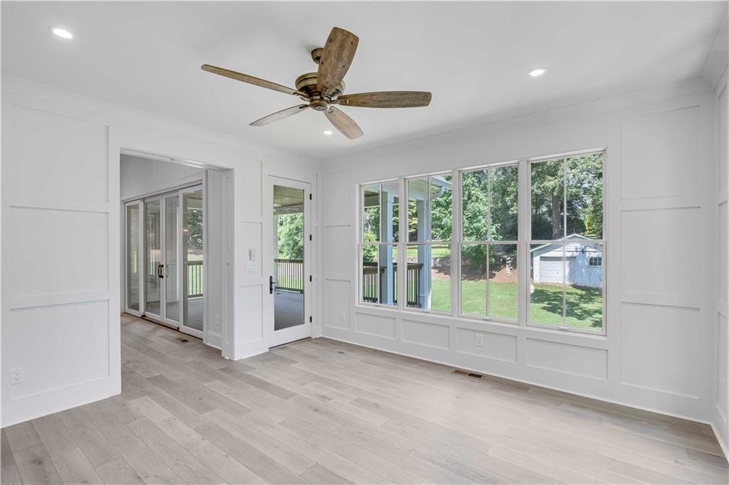 Longstreet Hills - Residential