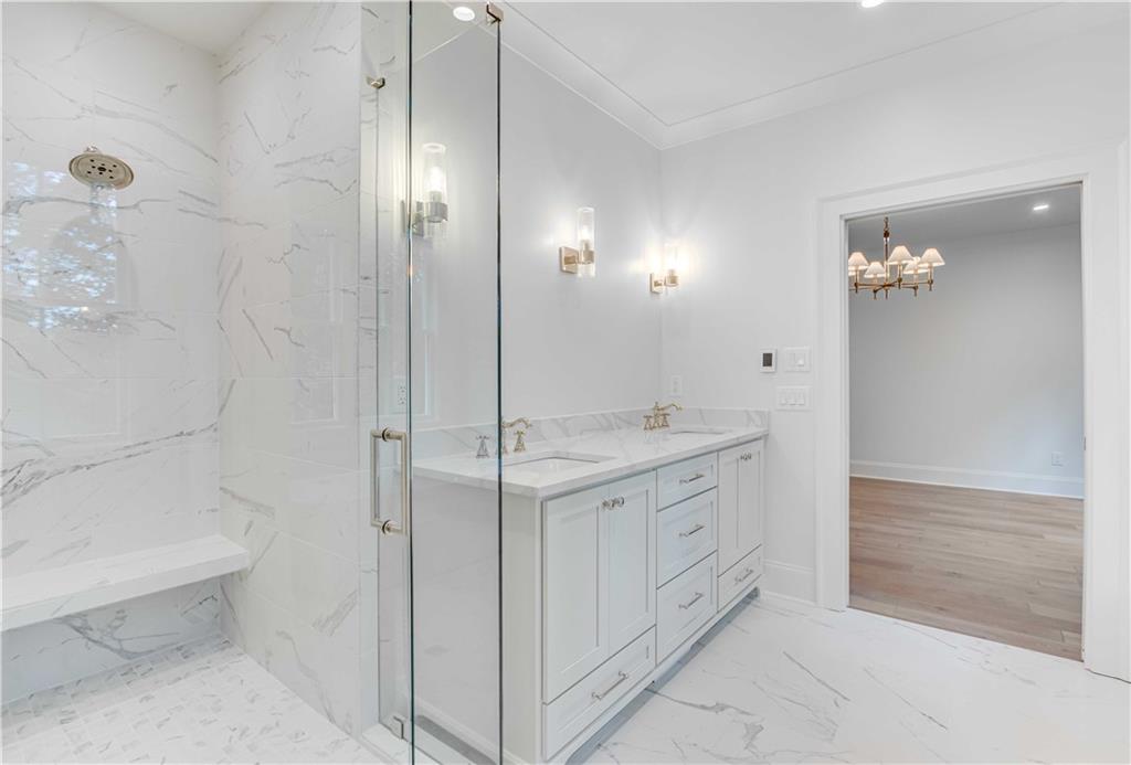 Longstreet Hills - Residential
