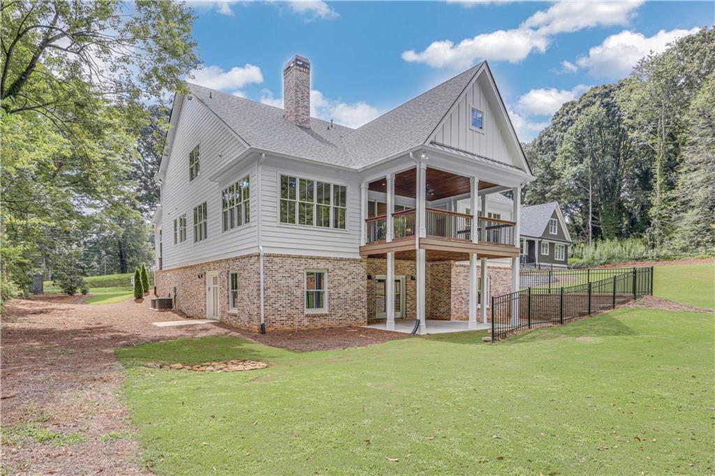 Longstreet Hills - Residential