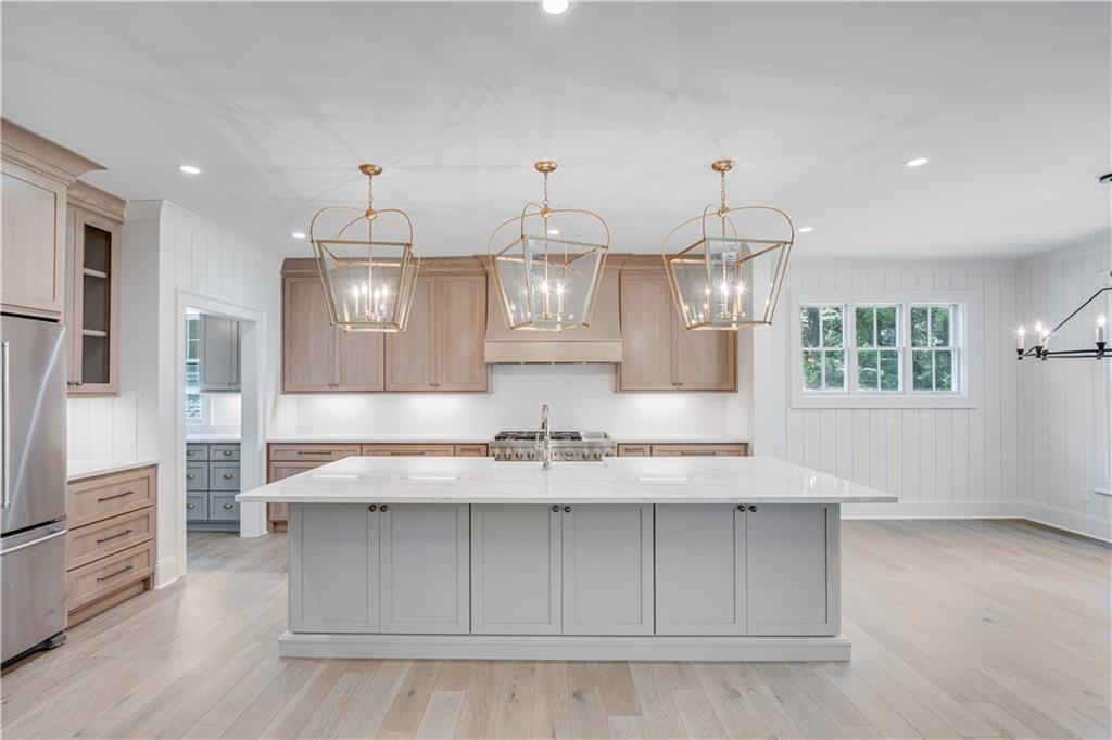 Longstreet Hills - Residential