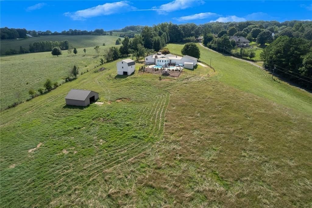 listing image 50