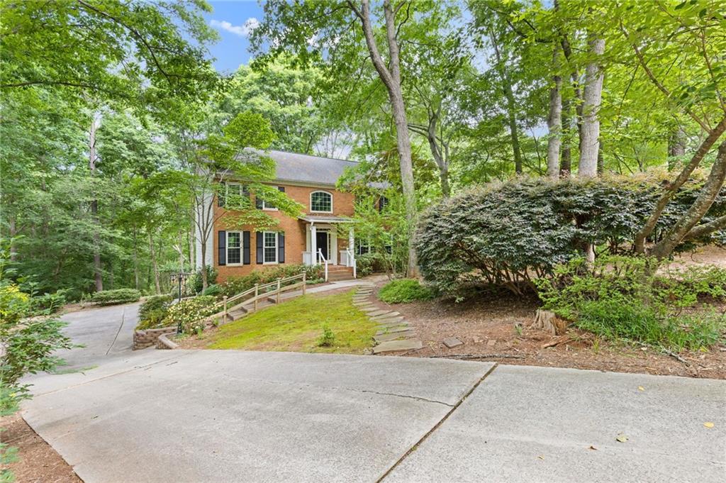 1307 Rivermist Drive