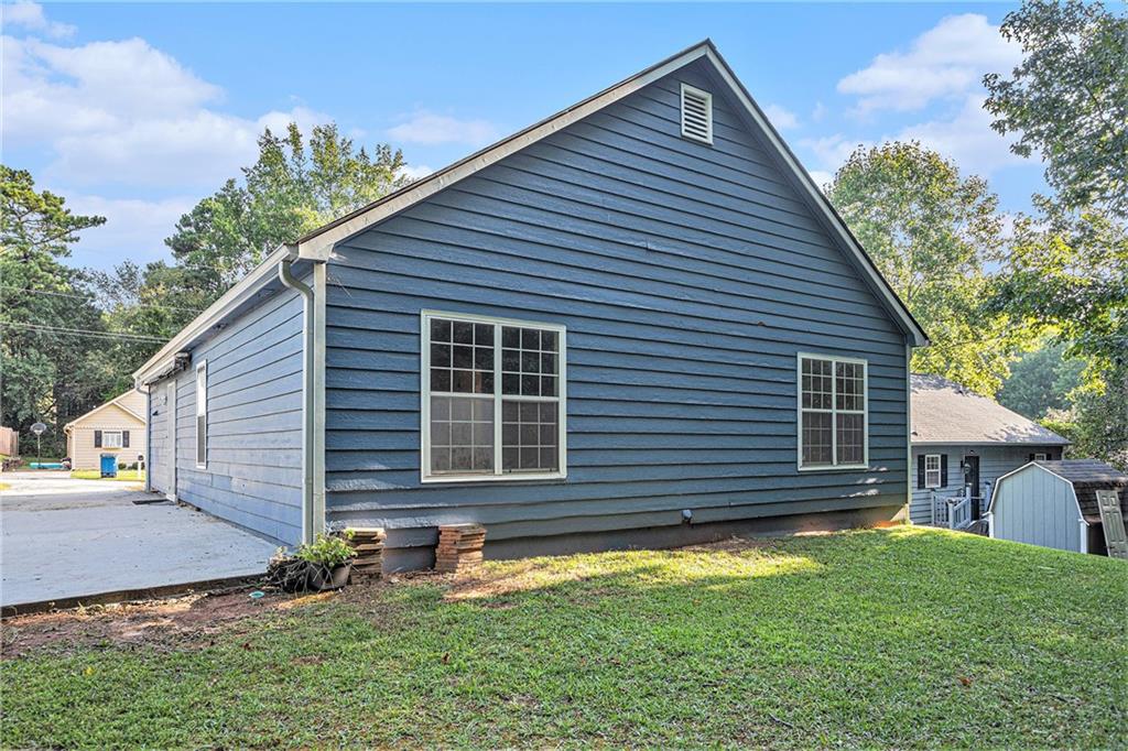 186 Antebellum Court, Riverdale, Georgia image 3