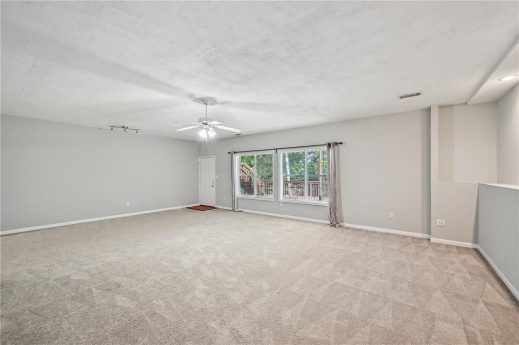 3463 Dunbar Lane, Suwanee, Georgia image 32