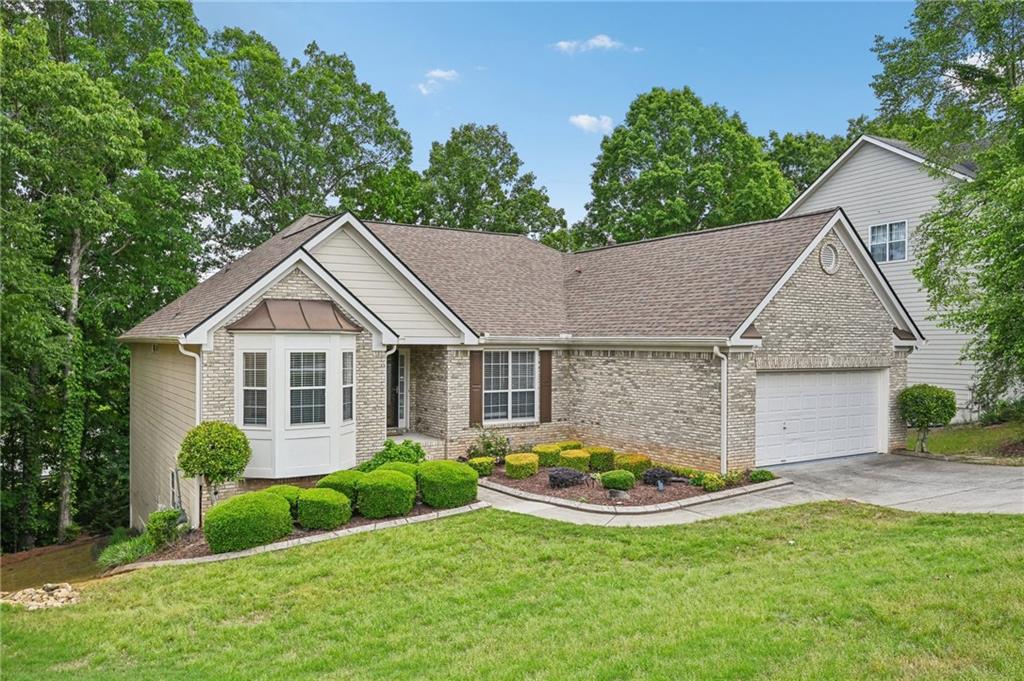 3463 Dunbar Lane, Suwanee, Georgia image 3