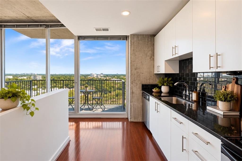 361 17th Street NW 2508