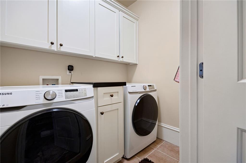 Woodstock Downtown - Residential