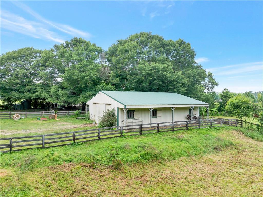 1212 N Flat Rock Road