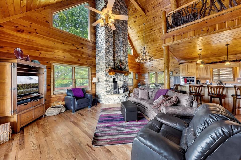 499 Raven Ridge Circle