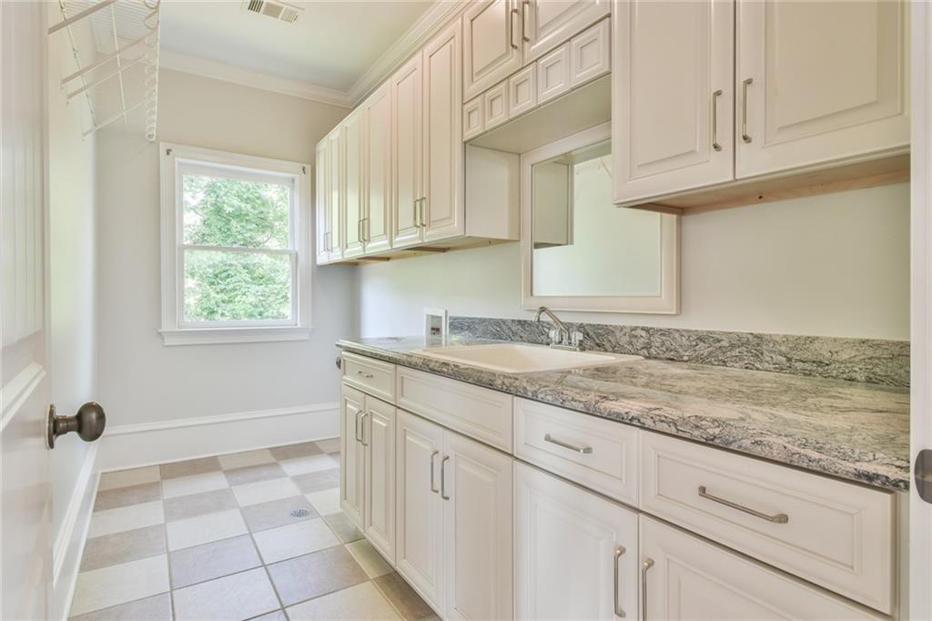 5121 Hope Court, Lilburn, Georgia image 37