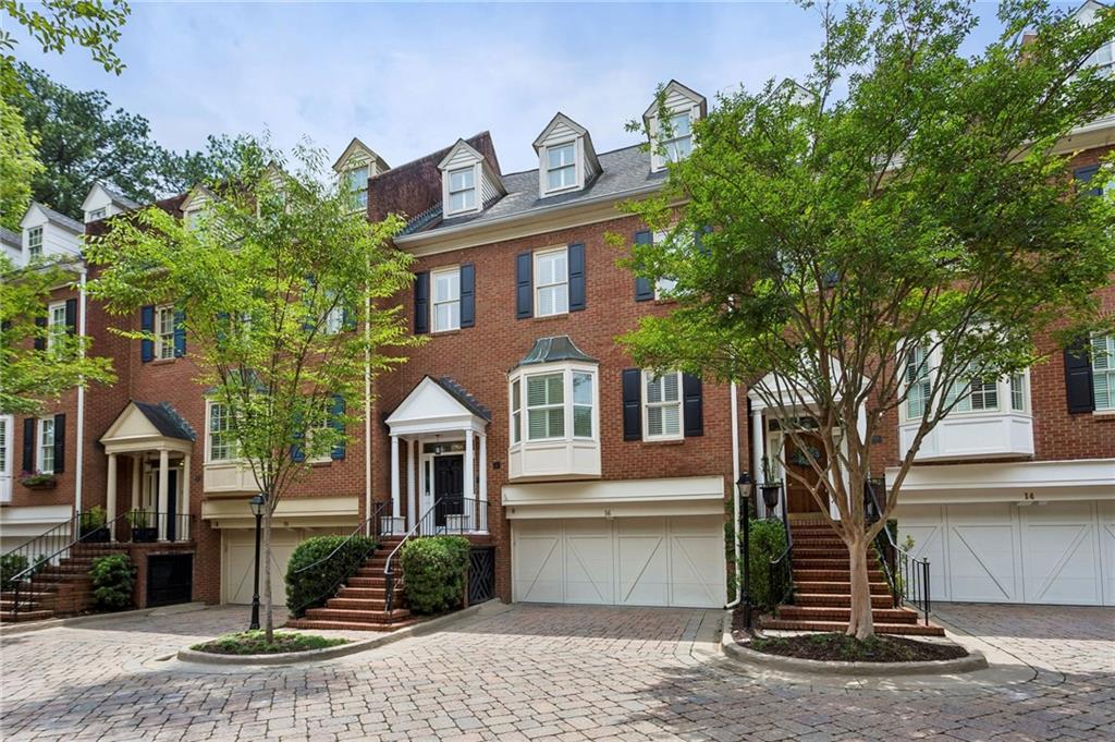3685 Peachtree Road NE 16