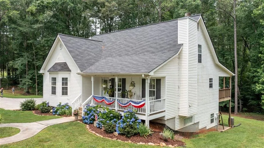 Social Circle, Georgia 30025, United States, 4 Bedrooms Bedrooms, ,3 BathroomsBathrooms,Residential,Active,144197