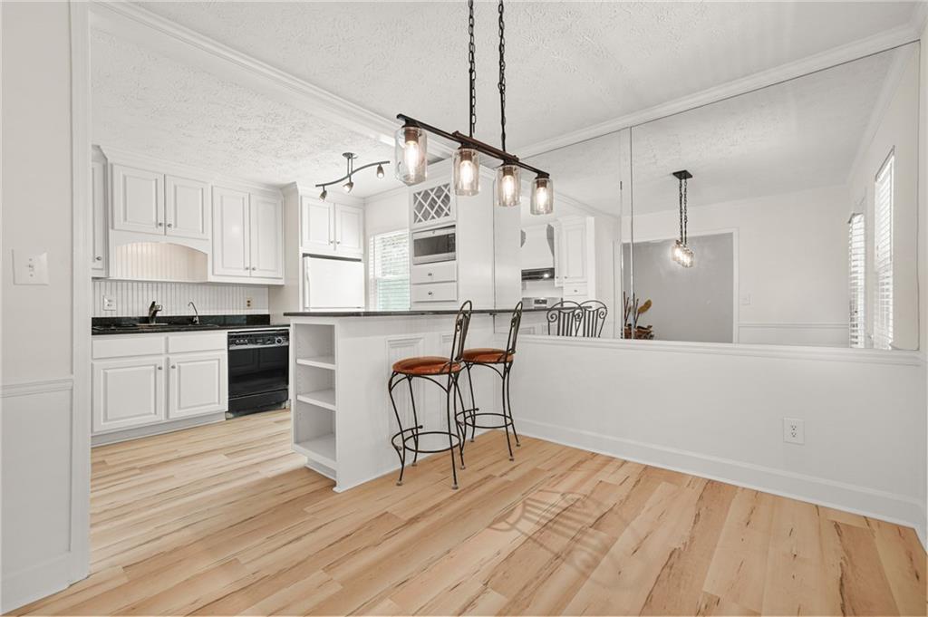 245 Plantation Glen Court