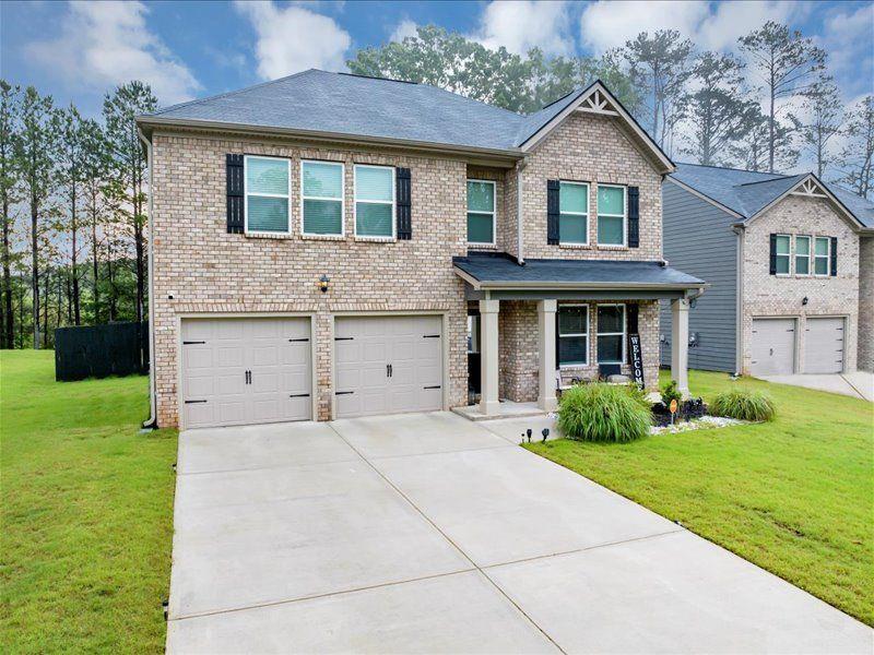 201 Kingfisher Walk, Covington, Georgia image 2