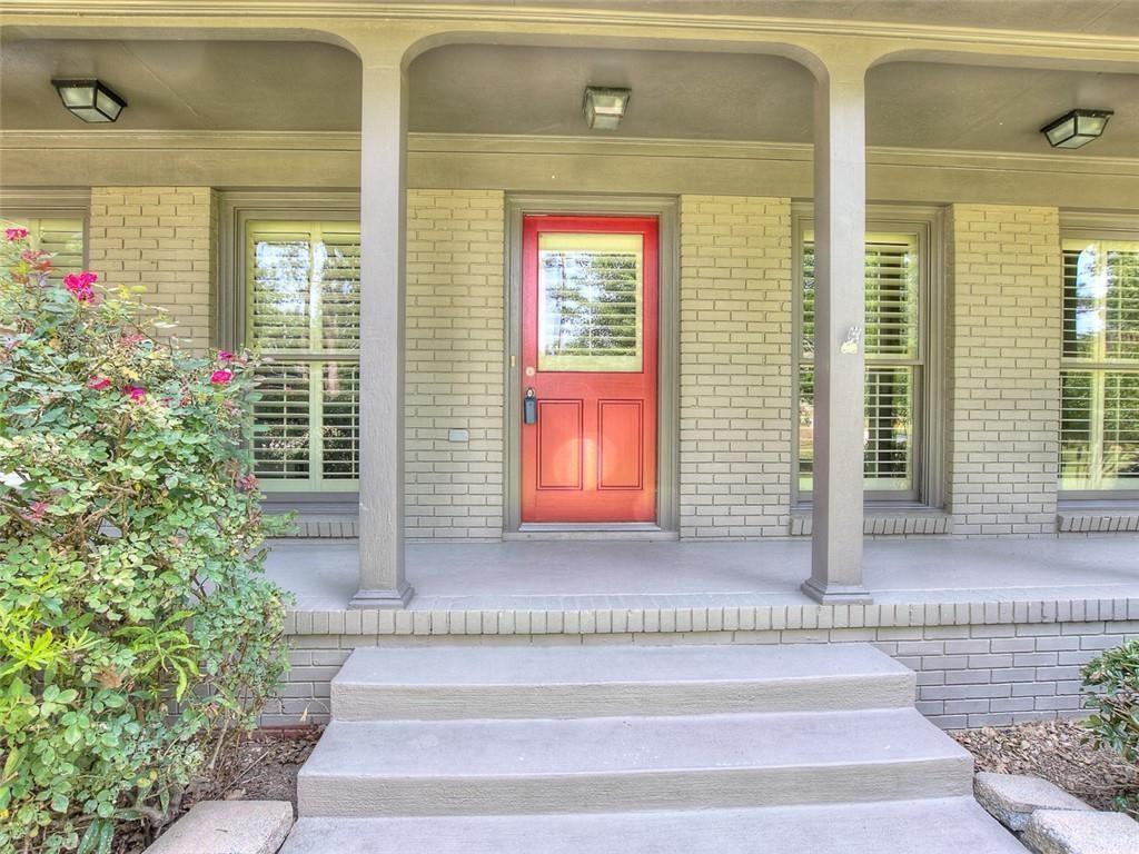 5575 Lake Forrest Drive