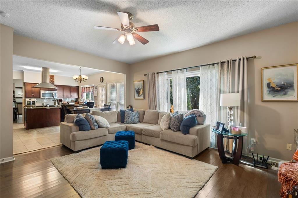 2555 Kingsbrooke Lane