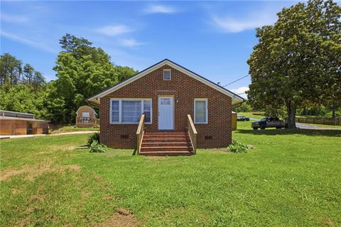 Homes For Sale - 21 School Street<br/> Bartow County, Rydal, GA 30171