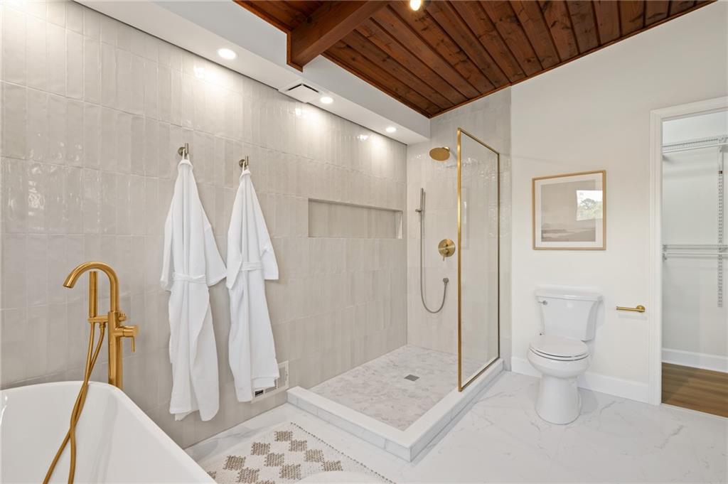 1690 Cotswold Drive, Brookhaven, Georgia image 34
