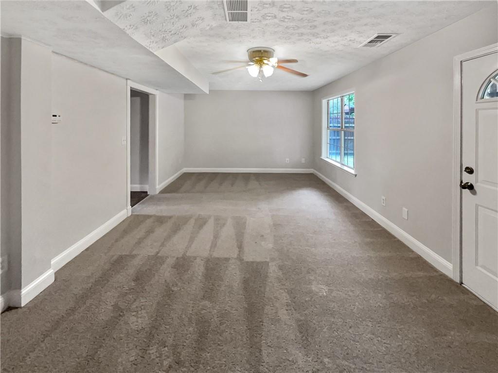 6367 Deshong Drive, Lithonia, Georgia image 17