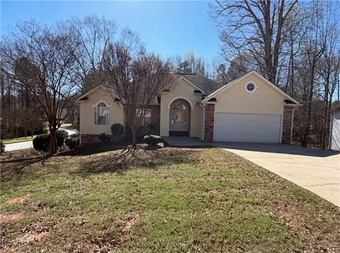 Homes For Sale - 170 Camerons Way<br/> Covington, GA 30016