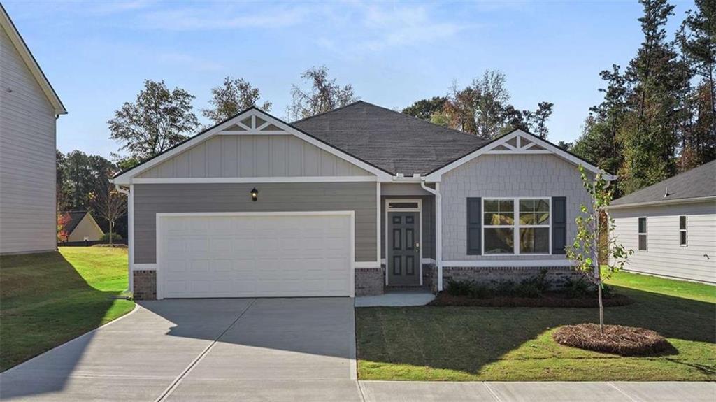 Photo 1 of 32 — 1121 Adirondac Way, Bonaire, GA 31005