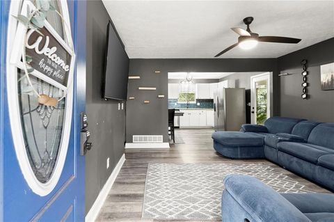 Homes For Sale - 6697 Cambridge Drive<br/> Rex, GA 30273