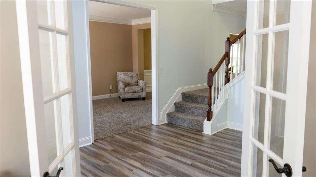 760 KING SWORD Court