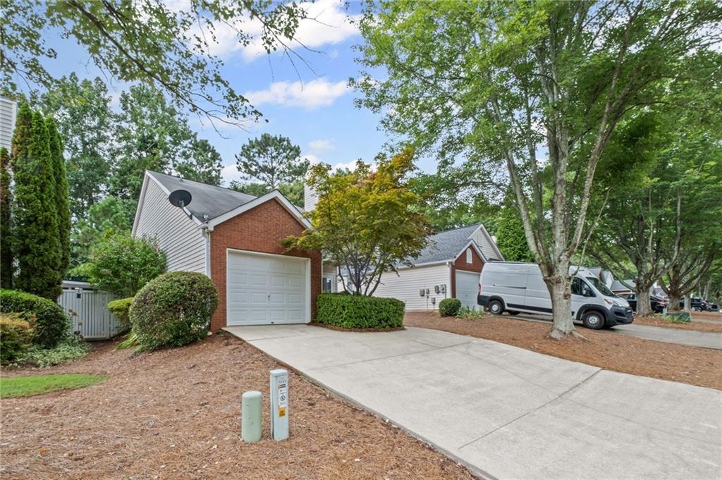 1085 Britley Park Lane