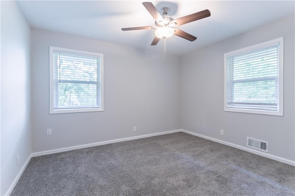 5795 Deerfield Trail, Atlanta, Georgia image 12