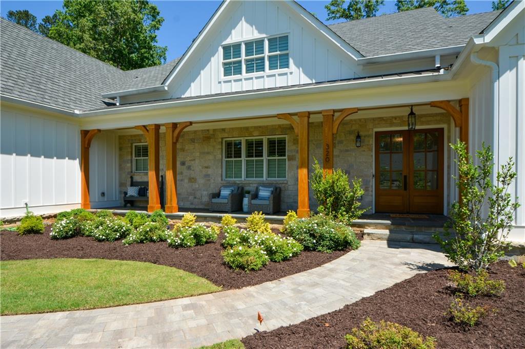 320 Blackberryridge Trail