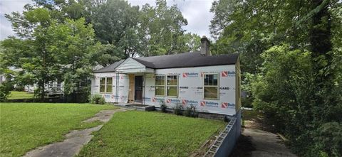 1325 Bluefield Drive SW Atlanta GA 30310
