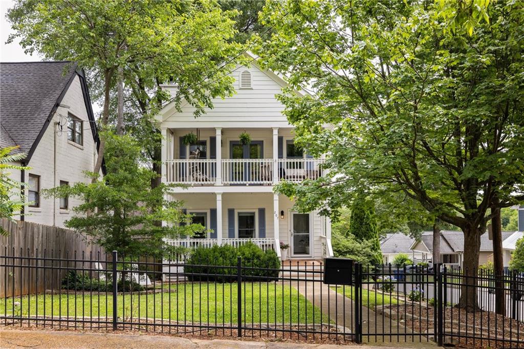 207 Wesley Avenue, Atlanta, Georgia image 2