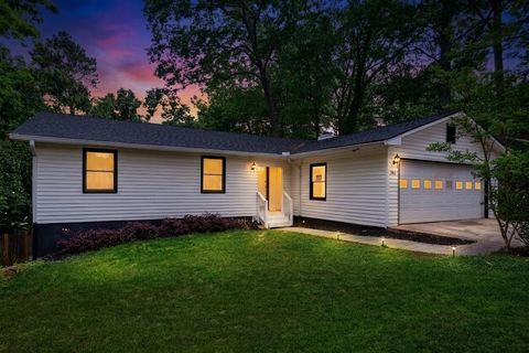 Homes For Sale - 383 Oakridge Drive<br/> Bartow County, Cartersville, GA 30121