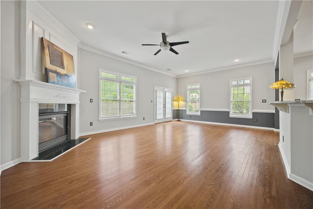 6329 Edgewater Cove