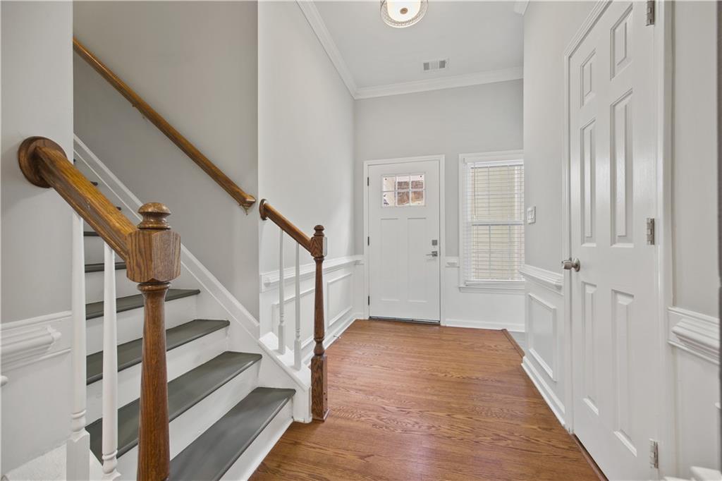 6329 Edgewater Cove