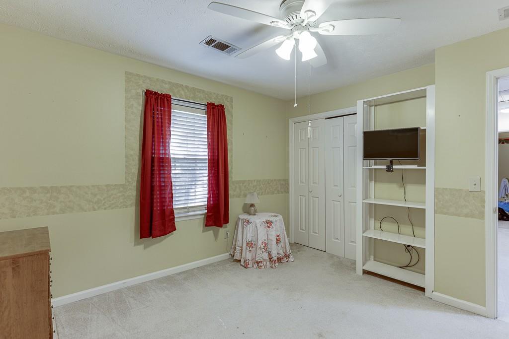 4092 Deerbrook Way, Lilburn, Georgia image 27