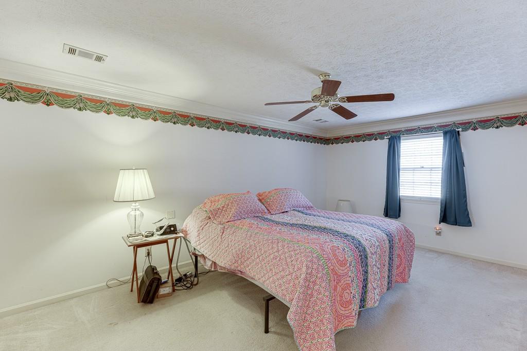 4092 Deerbrook Way, Lilburn, Georgia image 30