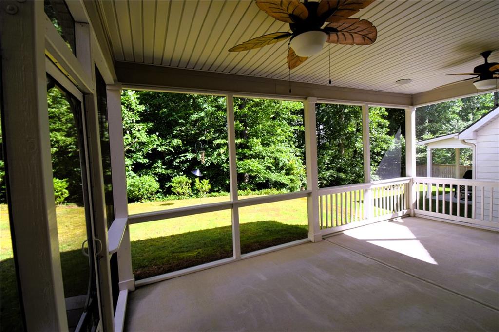 485 Broadmoor Drive, Braselton, Georgia image 9