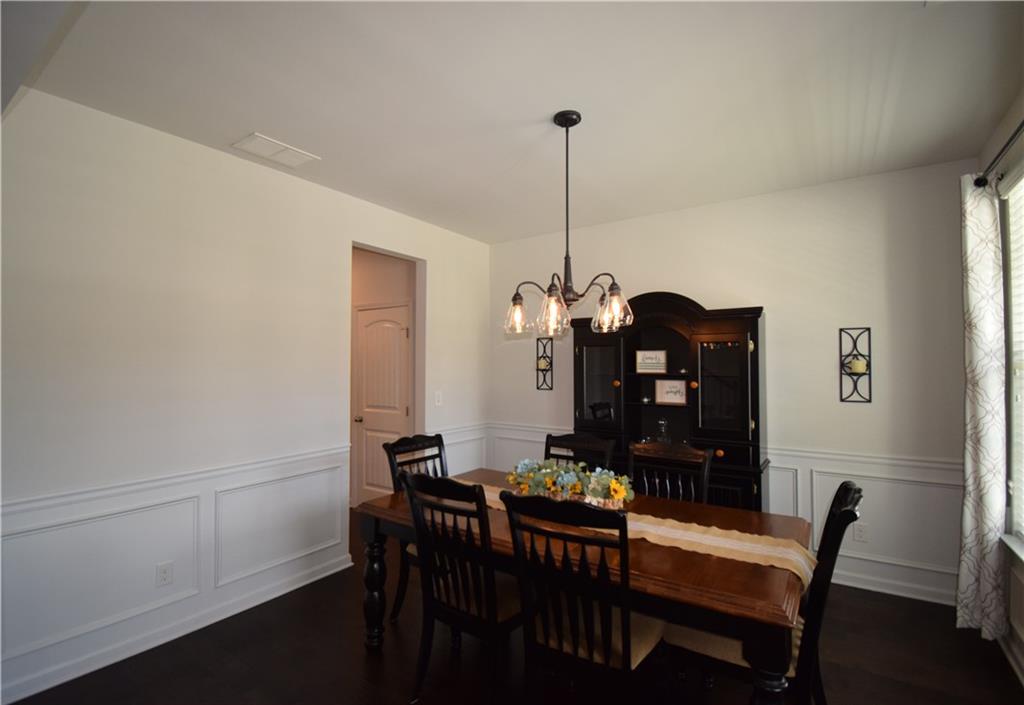 485 Broadmoor Drive, Braselton, Georgia image 4