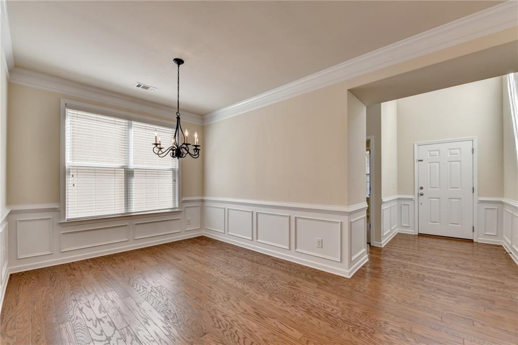 3945 MEDLEY Way