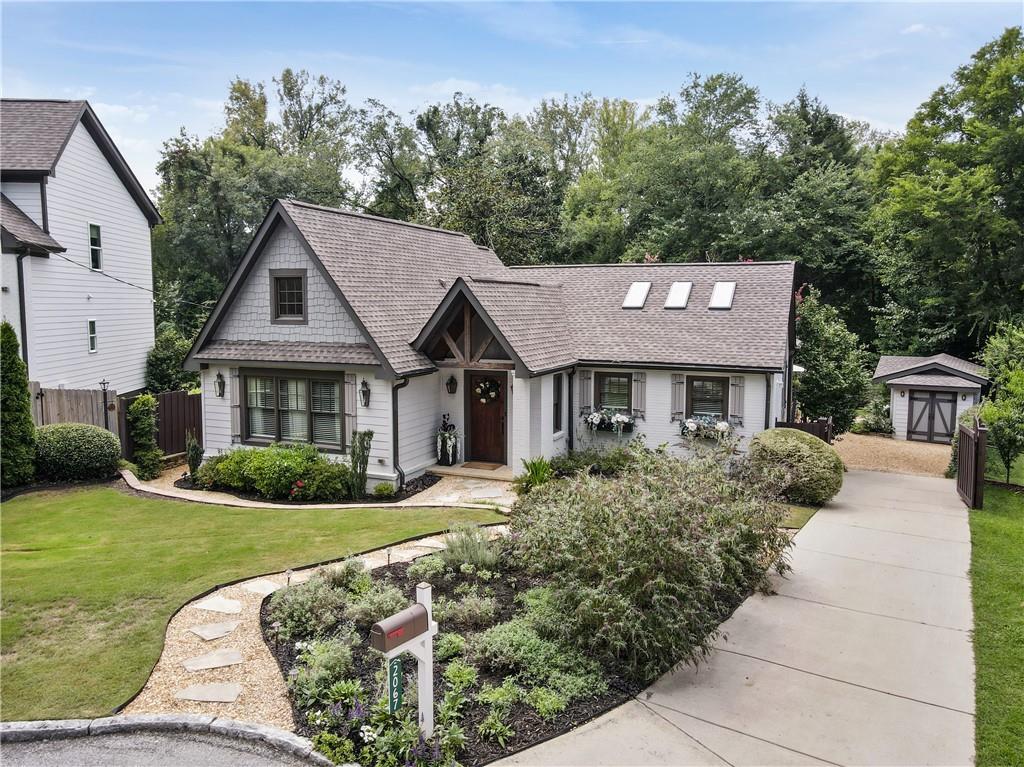 2067 Fairhaven Circle NE