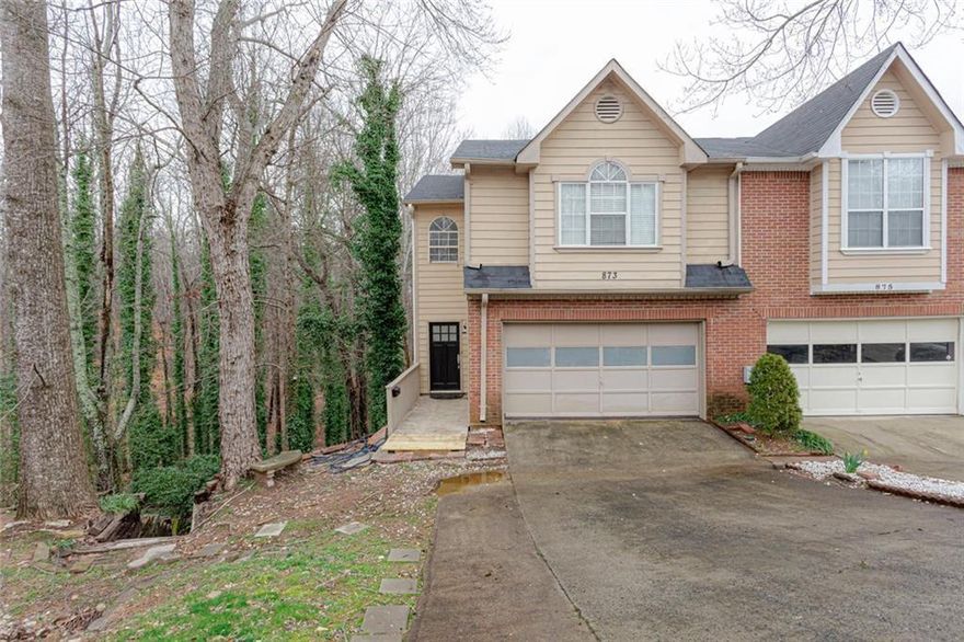 Lake Views for a Steal! Come See this End-Unit Townhouse Today! You'll Love the Peaceful Neighborhood, Especially in this Cul de Sac Location comes with a 3 Levels space! Plenty of Room for All Your Needs. Gorgeous Granite and Trendy Paint Colors. Enjoy Cooking Out on the Back Deck Overlooking the Community Lake. Use the Basement for as an Extra Suite for Guests, In-Laws or Teens. There is a backyard with a rear porch and a 2 car garage