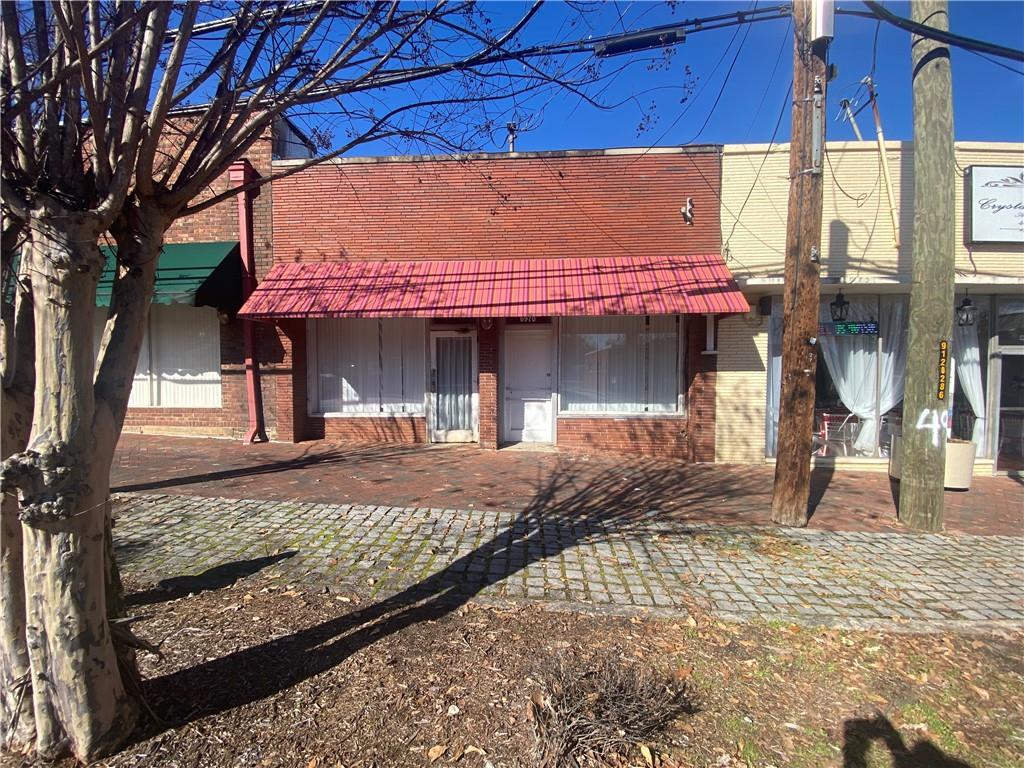 6970 Main Street 6970